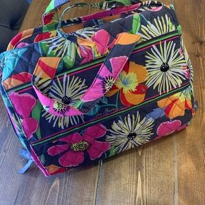 NWT Vera Bradley hanging organizer “jazzy blooms”